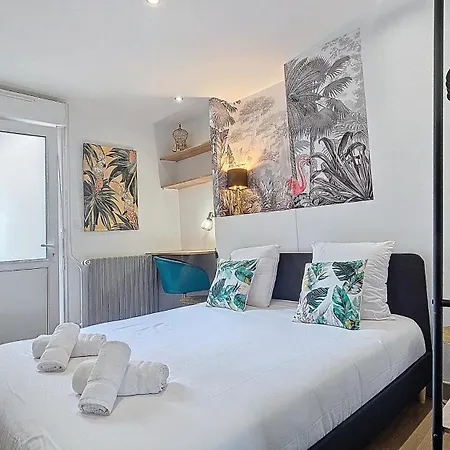 L'oiseau Du Paradis - Terrasse Privee, Parking, Wifi Rapide, Arrivee Autonome, Entre Gare Et Centre-ville, Rez-de-chaussee Μουλέν