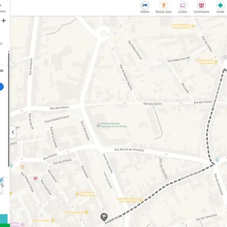 L'oiseau Du Paradis - Terrasse Privee, Parking, Wifi Rapide, Arrivee Autonome, Entre Gare Et Centre-ville, Rez-de-chaussee * Moulins (Allier)