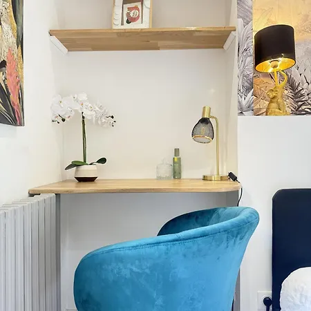 L'oiseau Du Paradis - Terrasse Privee, Parking, Wifi Rapide, Arrivee Autonome, Entre Gare Et Centre-ville, Rez-de-chaussee 公寓 穆兰